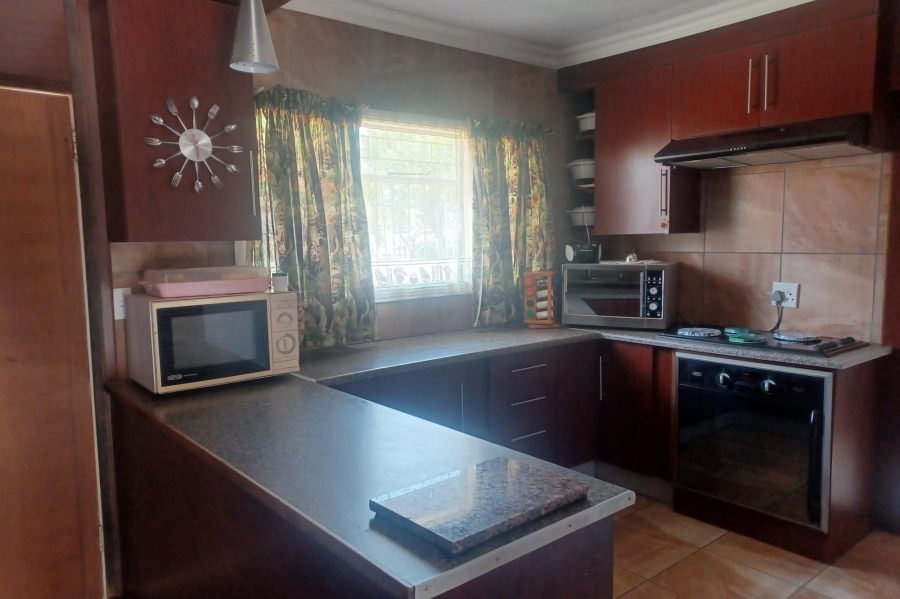 4 Bedroom Property for Sale in Riebeeckstad Free State